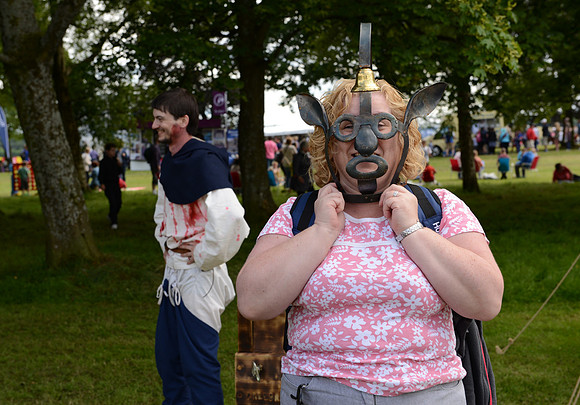 Playing the Scold, Bannockburn, Scotland